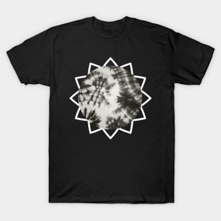 Grey scale tie-dye pattern T-Shirt